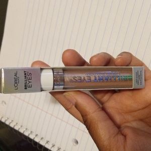 L'Oreal Paris *Brilliant Eyes* Liquid Eye Shadow